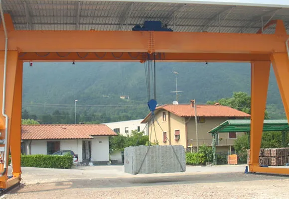 LIFTING EQUIPMENT