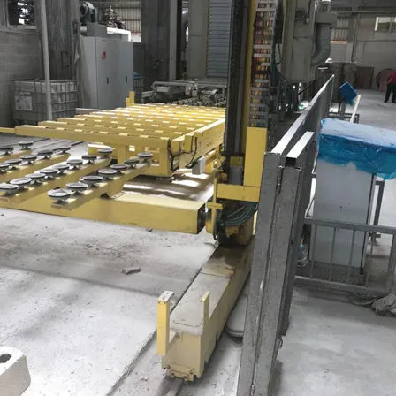 Linea di resinatura lastre Simec