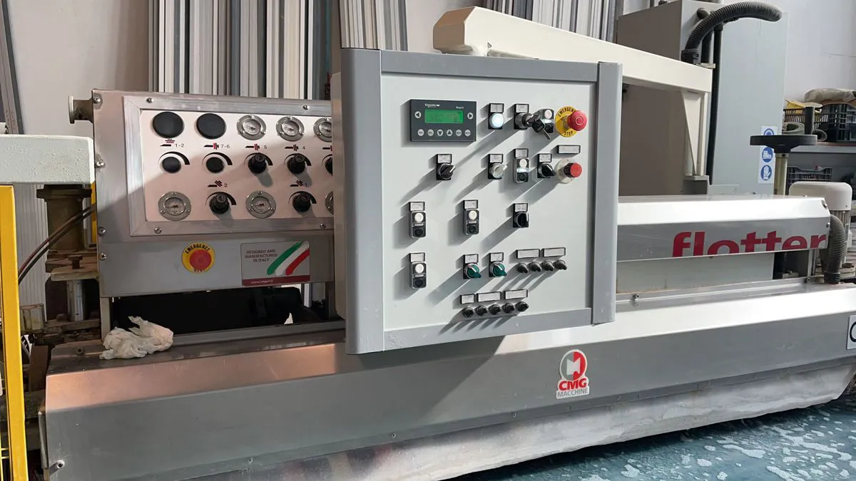Edge polishing machine C.M.G Flotter 54