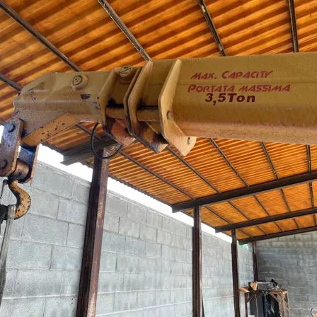 second hand crane omar 3.5 ton 