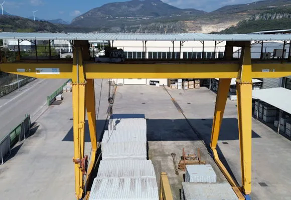 GANTRY CRANE VENTURINI 35 TON