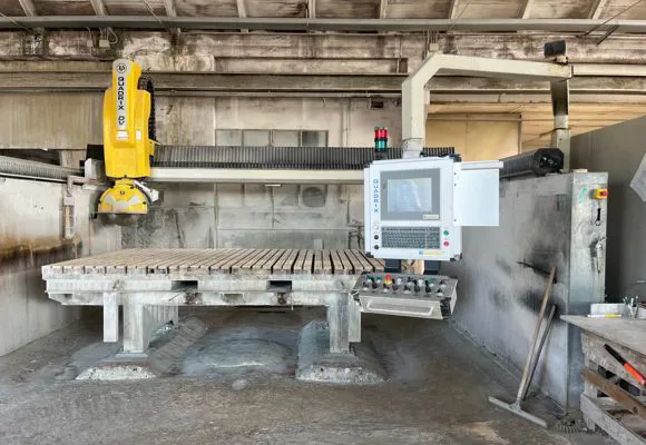 CNC DONATONI CUTTING AND SHAPING CENTER WITH 5 INTERPOLATED AXES