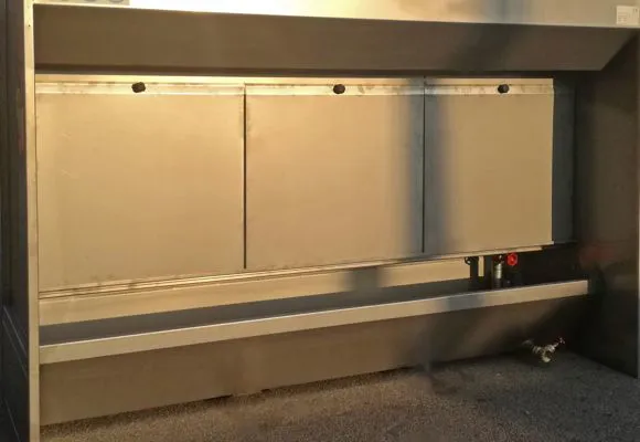 Water suction cabin