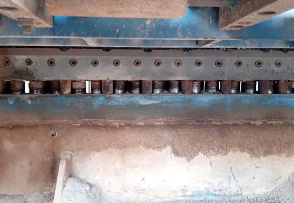 70 TON SPLITTER MACHINE