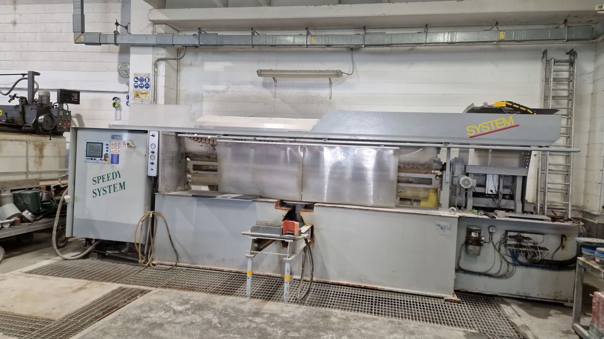 AUTOMATIC SINGLE-HEAD POLISHING EDGE MACHINE COMANDULLI 