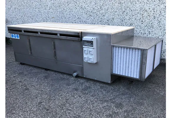 Water suction benches 